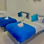 2 Bedroom- Birmingham City Centre-Sleeps 5- Ideal For Contractors, Working Professionals, Long Stays!